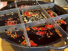 -白乐天毛肚火锅馆(南滨路店)