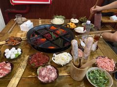 -正南齊北重庆老火锅(光华村直营店)