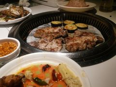 -钱小奴创意自助餐厅·山野黑猪肉畅吃(苏州昆山招商花园城店)
