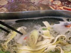 -乡土黄·鲜牛肉火锅·小龙虾(兴业街店)