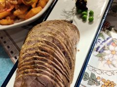 酱香小牛腱-贯贯吉·清真餐厅(浙江中路店)