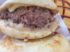 肥瘦的驴肉火烧-闫家驴肉火烧(五四店)