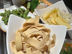 -海底捞火锅(宝龙广场夜宵主题店)