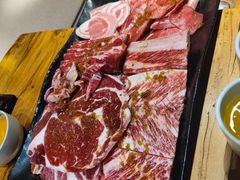 牛肉拼盘-金刚山黑牛炭火自助烤肉(西大望路店)