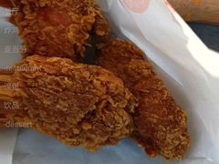 三翅-麦当劳(金山红星美凯龙DT店)