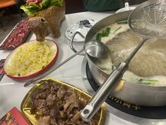 -刘少华贵州小黄牛·鲜牛肉火锅(总店)