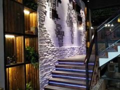 等位区-谁的咖啡·简餐(甪直店)