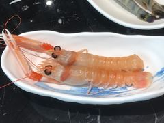 -淡尾·海鲜自助概念餐厅(虹桥南丰城店)