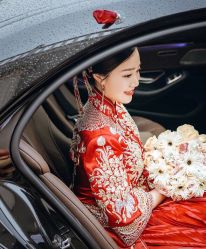 -艾朵婚纱