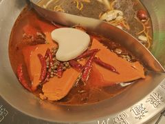 -山悦里 山野·鲜火锅(罗斯福广场店)
