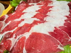-老牌坊云南鱼豆花火锅(爱建店)