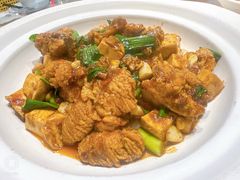 -黄泥岗·地道湖北菜(奥特莱斯店)