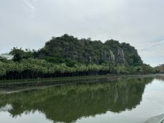 -星湖旅游景区七星岩