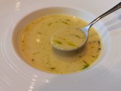 热情果菜花汤-北京华彬费尔蒙酒店·刃餐厅