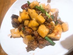 -隔壁老王·家常云南菜(花巷店)