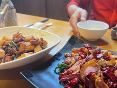 -隔壁老王·家常云南菜(花巷店)