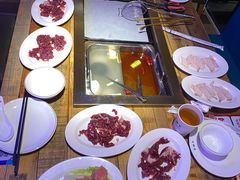 -蒙肥羊·酸汤潮牛·鲜牛肉火锅烤肉自助(岗顶店)