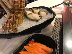 -鲜入围煮花胶鸡海鲜火锅