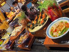 -领鲜活海鲜榴莲自助火锅(东门店)