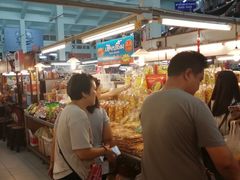 -瓦洛洛传统市场