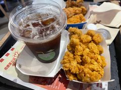 -肯德基(中纬店)