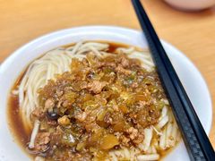 榨菜肉丝面-新川面馆(新街口起源店)