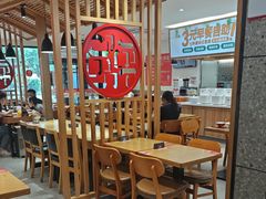 -南城香·饭香串香馄饨香(青年路店)