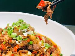 -费大厨辣椒炒肉(万家丽一店)