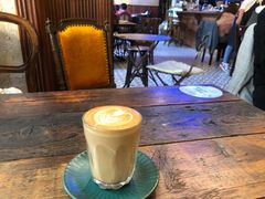澳白-老麦咖啡馆·TheCottageCafe(静安寺店)