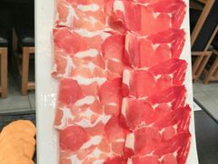 -呷哺呷哺(融创茂店)