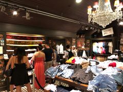 -Hollister(希慎广场店)