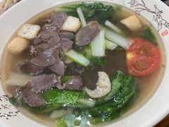 -牛小隆牛肉面馆(四牌楼店)