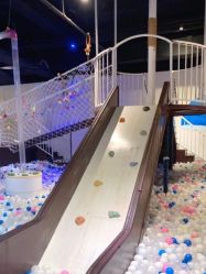 -塔塔王国·主题儿童游乐园(奥城商业广场店)