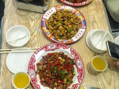 -江城燕子大排档(江汉路步行街店)