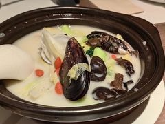 -港丽餐厅(来福士店)