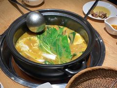 -一朵菌·野生菌探索家火锅(南亚店)