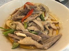 -汗腾格里·风味餐厅(新疆驻京办店)