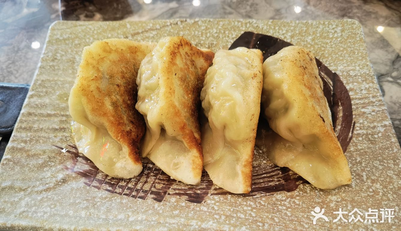 公司楼下的南华饭堂