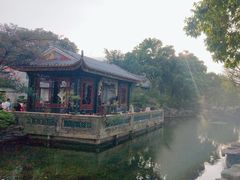 -梁园
