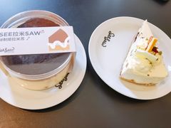 莓莓酸奶轻芝士蛋糕-Seesaw Coffee(环贸iapm店)