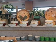 -新艺自助美食城(中山路店)
