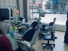 -赵军口腔(唐山街店)