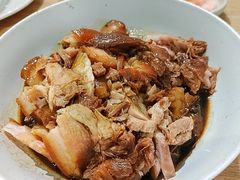 招牌肘子浇汁米饭-有肉食·虎九闽菜(798艺术区店)