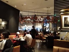 大堂-大头椰·海南椰子鸡火锅(思明万象城店)