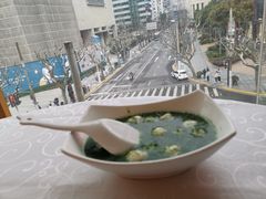 -新镇江酒家(南京西路店)