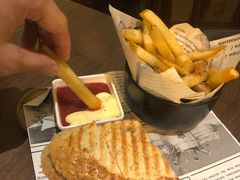 -来龙里 精致 东南亚餐室(万象城店)
