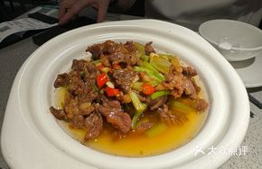 Stir-fried Beef Ribs