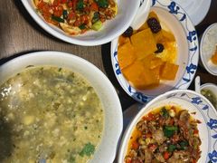 -八碗湘长沙市井菜(坡子街店)