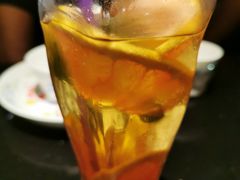 红西柚水果茶-老头儿油爆虾·知味杭州(爱琴海购物中心)