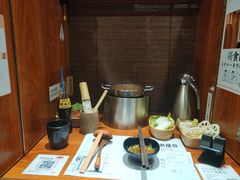-独食火锅·半米屋台(直营总店)